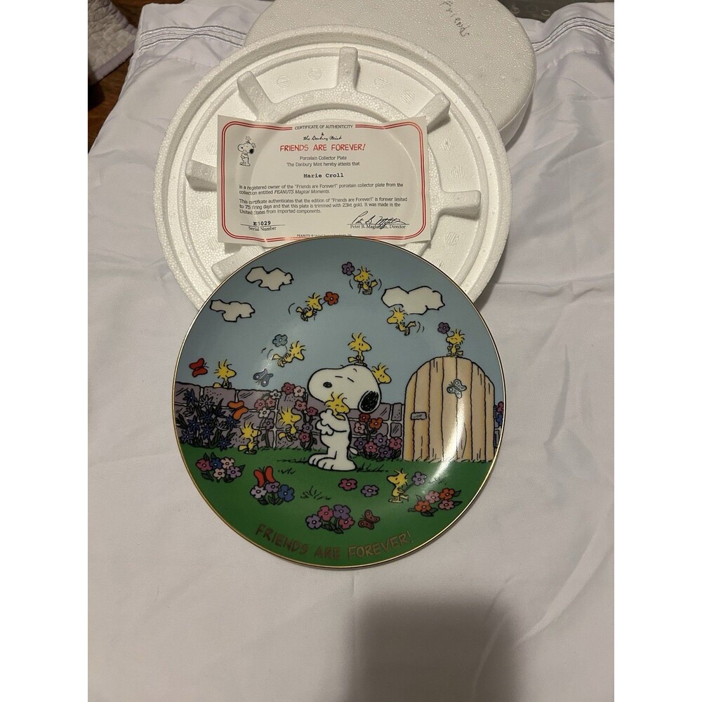 Danbury Mint Peanuts Magical Moments Plate "Friends Are Forever!" E5029